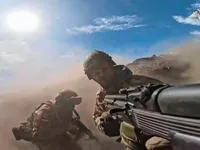 Đồng ý đàm phán hòa bình, Nga vẫn tấn công UAV vào Ukraine
