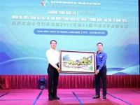 Vietnamese, Chinese youths gather in Ninh Binh for friendship meeting