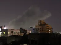 Israel tấn công các cảng tại Yemen