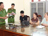 Bắt nhóm dàn cảnh trộm cắp tài sản của người dân chiêm bái xá lợi Đức Phật