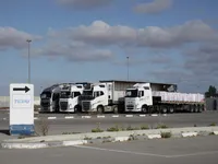 Israel chấp thuận cho 100 xe tải cứu trợ khẩn cấp vào Gaza