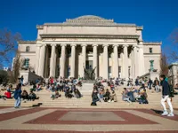 Sinh viên quốc tế tại Harvard lo 'đứt gánh giữa đường'