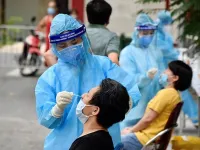 HCM City reports first cases of new COVID-19 variant