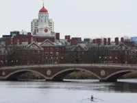 Hong Kong (Trung Quốc) mời gọi sinh viên từ Harvard sau lệnh cấm tuyển sinh quốc tế