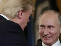 Ông Trump nói ông Putin “điên rồ”, Điện Kremlin phản ứng