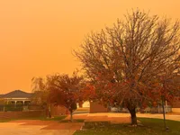 Bão bụi, lũ lụt tàn phá nhiều khu vực ở Australia