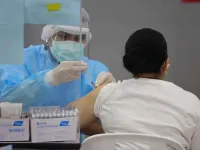 Thái Lan tăng sản xuất thuốc điều trị COVID-19 khi số ca mắc gia tăng