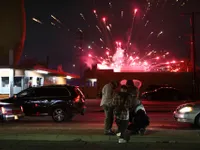 Mỹ triển khai 2.000 vệ binh quốc gia đối phó làn sóng biểu tình tại Los Angeles