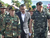 Thái Lan - Campuchia rút quân, ngăn nguy cơ xung đột
