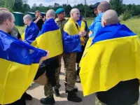 Nga - Ukraine trao trả tù binh dưới 25 tuổi