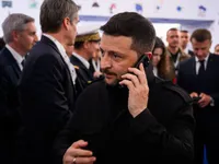 Tổng thống Zelensky tuyên bố 'chỉ đàm phán về lãnh thổ' với Tổng thống Putin
