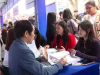 Career orientation in aCareer orientation in age of AI: Opportunities and challengesge of AI: Opportunities and challenges