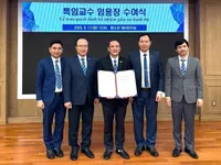 Vietnamese university’s rector appointed honorary professor in RoK