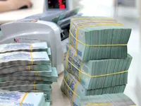 Banks stop processing instant 24/7 transfers for transactions about 500 million VND