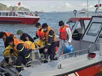 Search for victims of Quang Ninh tourist boat capsize concludes