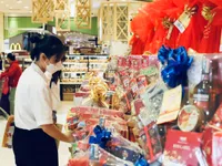 Market stable, supplies ample as Tet holiday ends