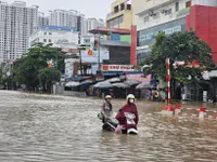 Urgent measures urged to further respond to heavy rain, floods in northern provinces