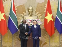 Top legislator meets with South African President