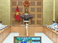 PM holds urgent meeting on response to severe flooding in central region