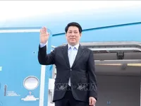 Vietnamese President leaves for APEC Economic Leaders’ Week in RoK