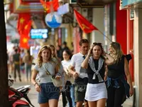 Vietnam welcomes nearly 17.2 million foreign tourists in Jan-Oct