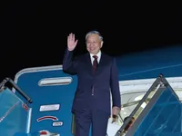 Party chief leaves Ha Noi for state visit to DPRK