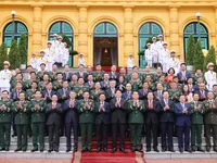 State President presents appointment, promotion decisions to military officers
