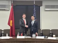 Viet Nam, US vow to boost political, security, defence ties at 14th dialogue