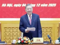 Viet Nam People's Army must stay steadfast in five pillars in new context: Party chief