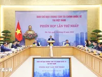 PM chairs first meeting of steering committee for international financial centre in Vietnam