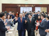 Top Lao leader briefs on outcomes of LPRP's 12th National Congress in Hanoi