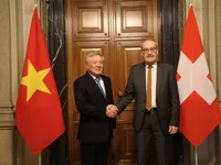 Viet Nam seeks Swiss expertise to build int'l financial centre