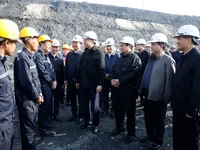 Party chief extends Tet greetings to coal miners in Quang Ninh