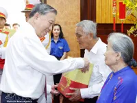 Party General Secretary pays pre-Tet visit to Tay Ninh province