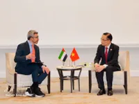 Vietnamese FM meets counterparts of UAE, Egypt and Türkiye