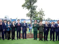 Party leader attends launch of tree planting festival in Ha Noi