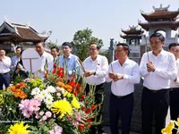 NA leader pays tribute to President Ho Chi Minh in Nghe An