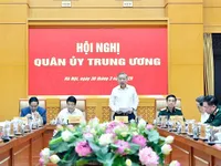 Party leader chairs Central Military Commission's meeting in Hanoi