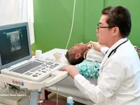 Vietnam delivers free medical care to communities in Cambodia