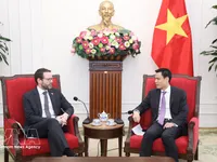 Deputy FM hosts British Ambassador to advance ties