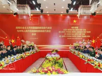 Vietnamese, Chinese defence ministers hold talks in Quang Ninh