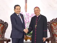 National Assembly Chairman extends Easter greetings to Hanoi Archdiocese