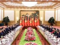 General Secretary and President of Vietnam holds talks with Chinese counterpart