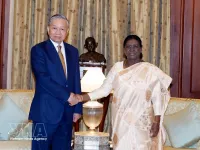 Vietnam’s top leader meets with Indian President
