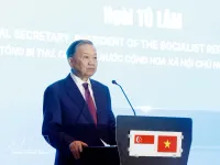 Technology set to become key pillar in Vietnam-Singapore cooperation: Top leader