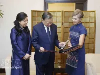 Top leader of Vietnam pays state visit to Philippines