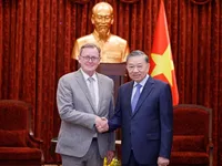 Top Vietnamese leader receives German Bundestag Vice President