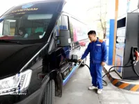 Ministry proposes extending fuel tax cuts