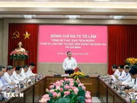 Ho Chi Minh National Academy of Politics must serve as model of Party building: Top leader