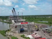 Ca Mau- Dat Mui expressway construction gains pace